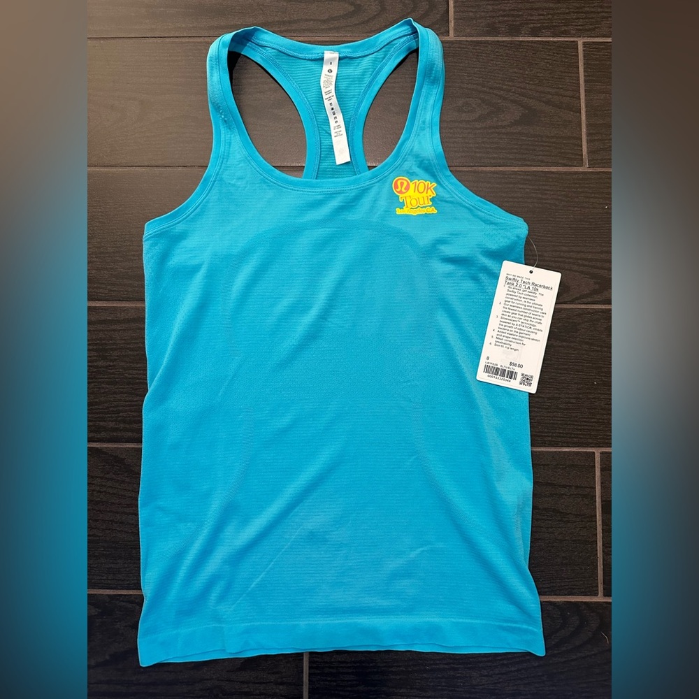 New Lululemon Swiftly Tank - Special Edition LA 10k tour tank. Size 8